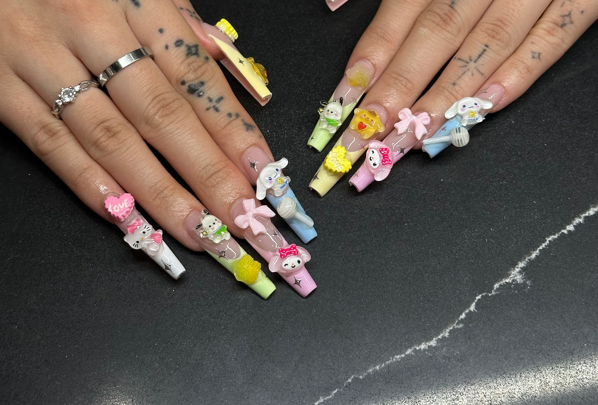 ˚₊‧꒰ა ☆Sanrio Sweeties ໒꒱ ‧₊˚